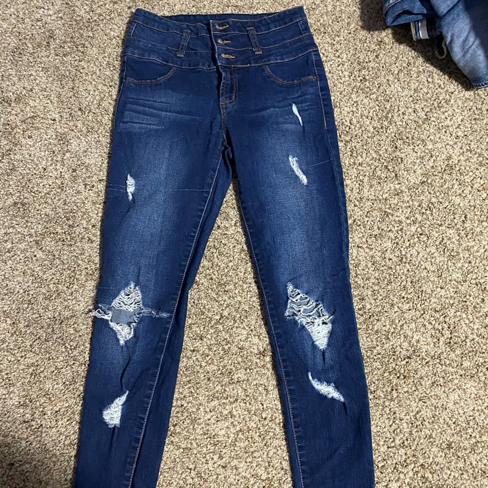 Cute high waisted skinny jeans